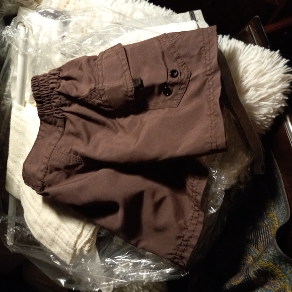 Kahala Kids shorts with turtle motif, 12 mo, blue and brown, adorable. - Picture 2 of 4